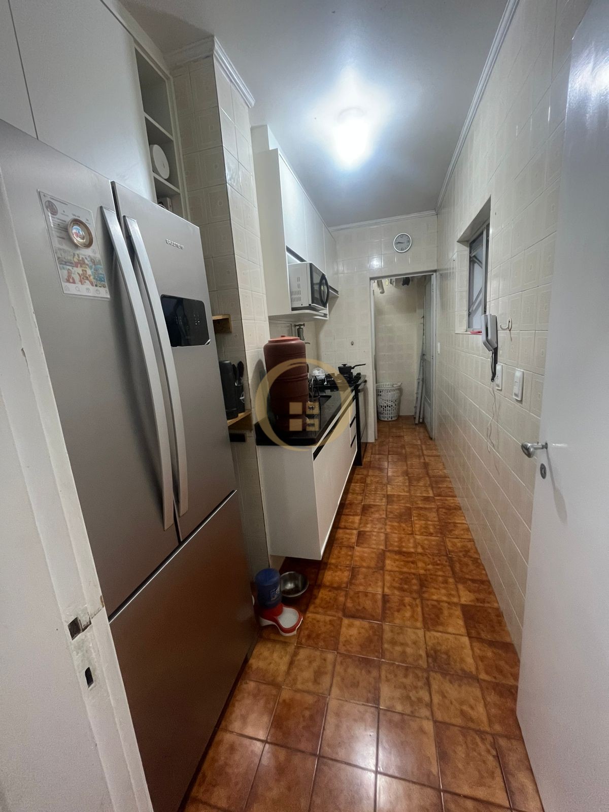 Apartamento na Praia das Pitangueiras, Guarujá - SP