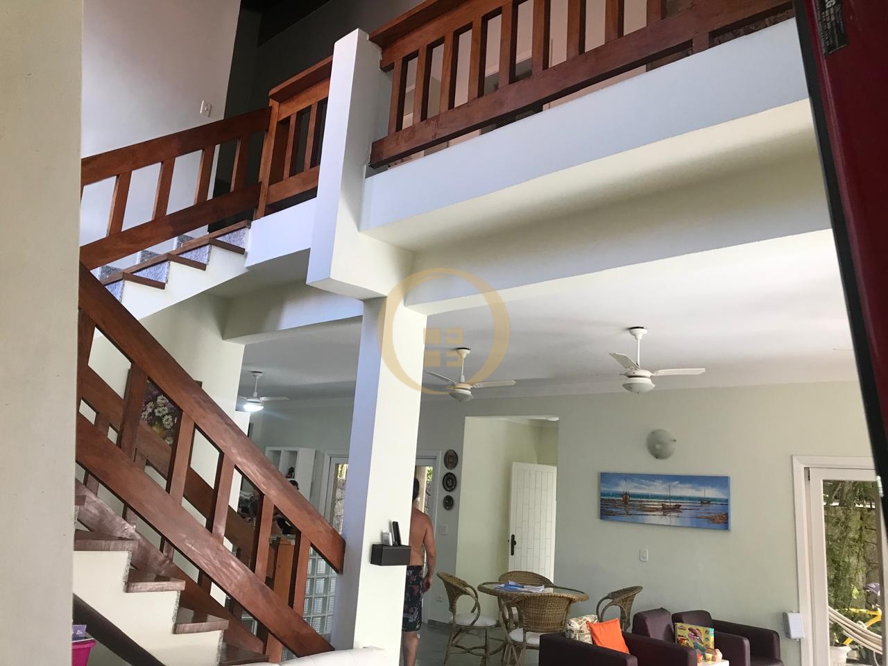 Casa Duplex à Venda no Guaiuba - Guarujá