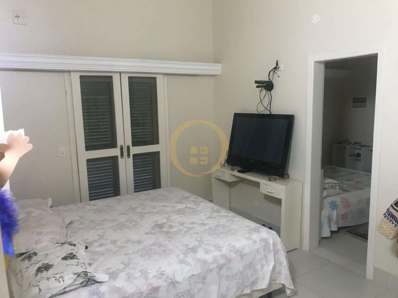 Casa Duplex à Venda no Guaiuba - Guarujá