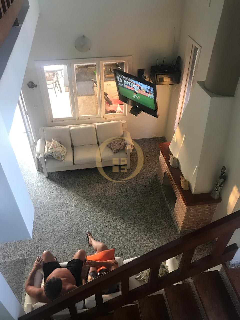 Casa Duplex à Venda no Guaiuba - Guarujá