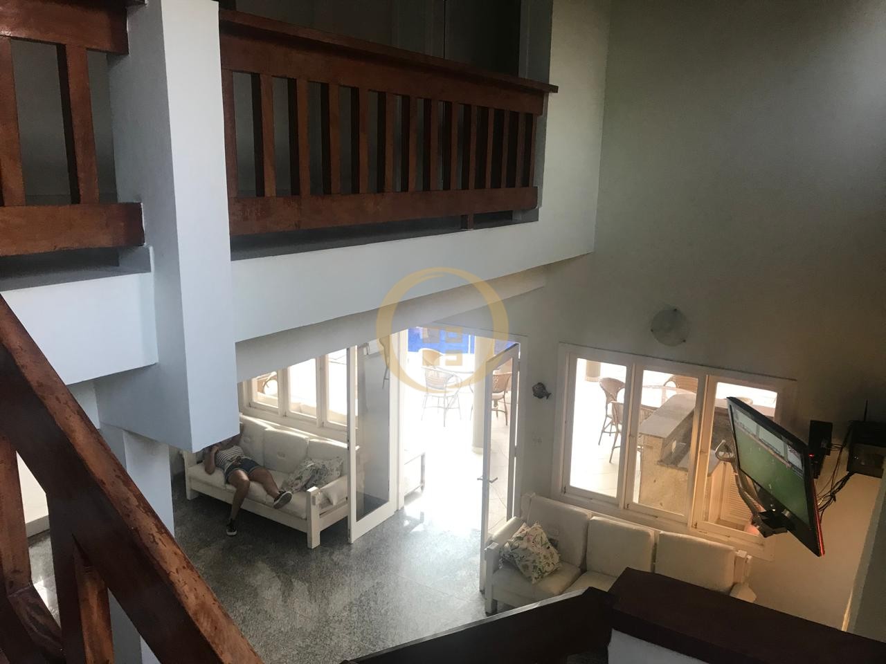 Casa Duplex à Venda no Guaiuba - Guarujá