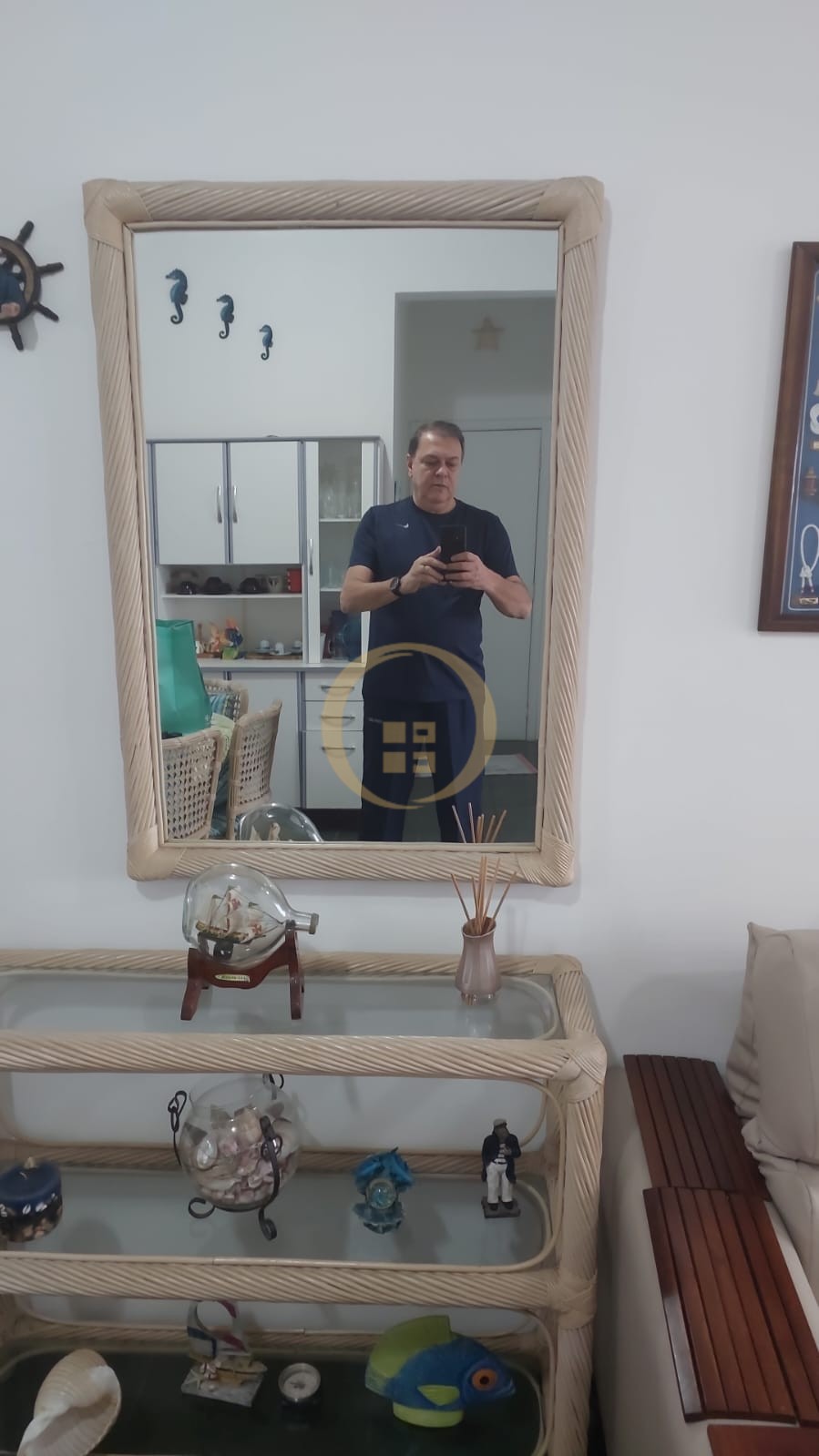 Apartamento na Praia da Enseada, Guarujá - SP