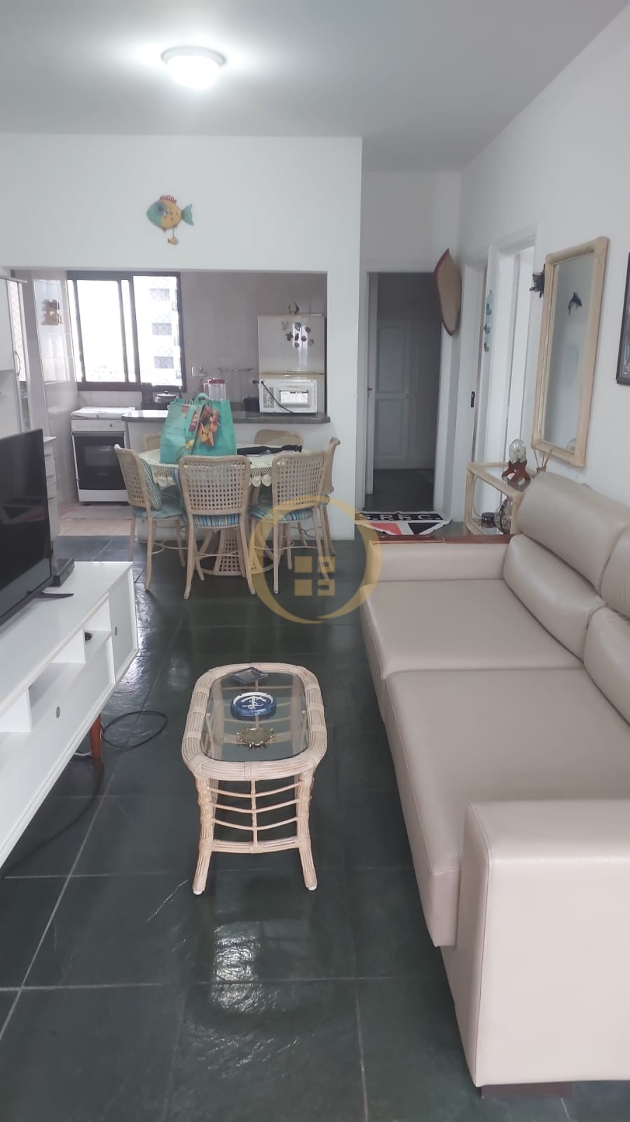 Apartamento na Praia da Enseada, Guarujá - SP