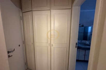 Apartamento na Praia das Pitangueiras, Guarujá - SP
