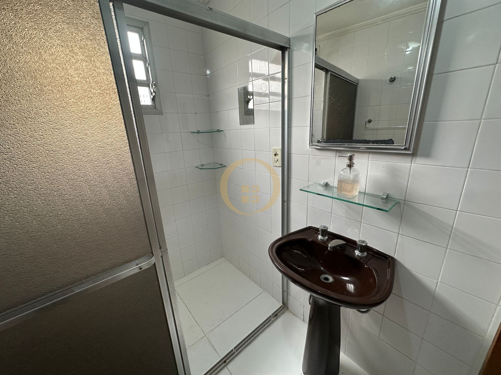 Apartamento na Praia das Astúrias, Guarujá - SP