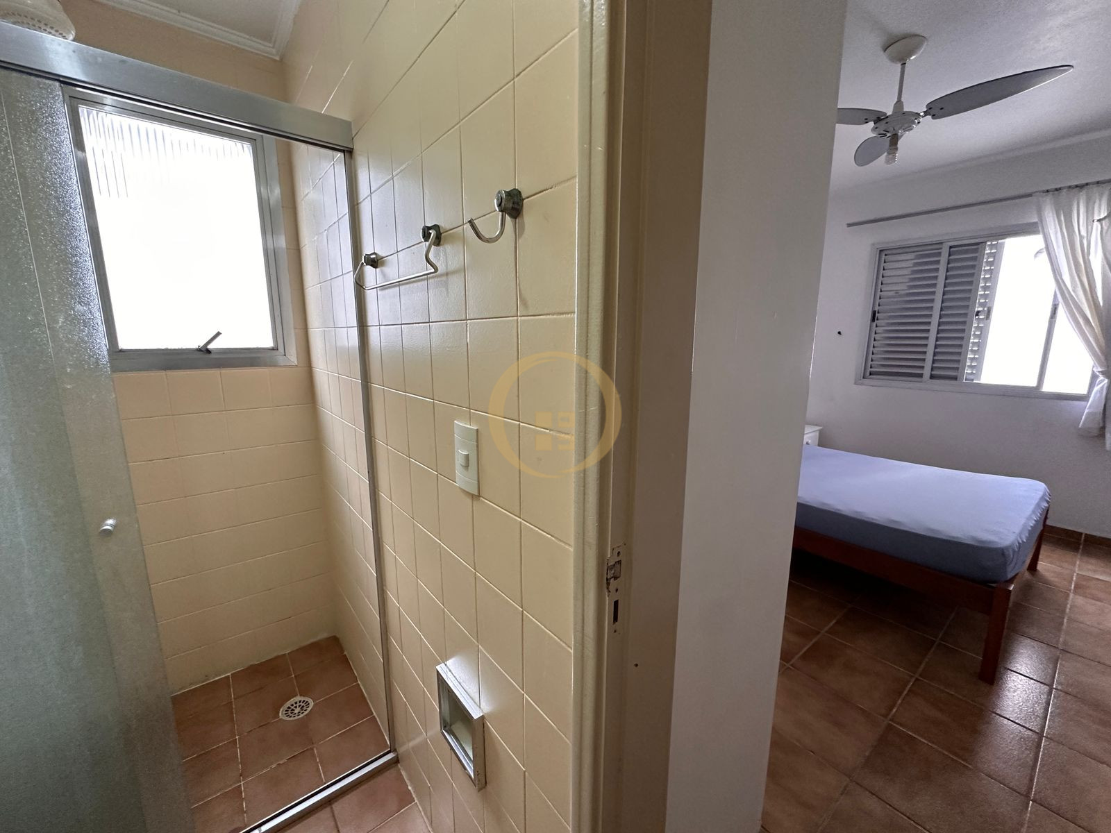 Apartamento na Praia das Astúrias, Guarujá - SP
