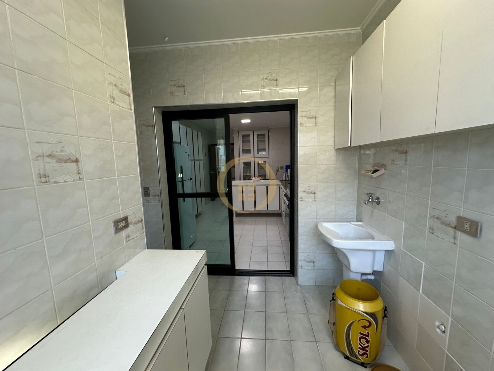 Apartamento na Praia da Enseada, Guarujá - SP