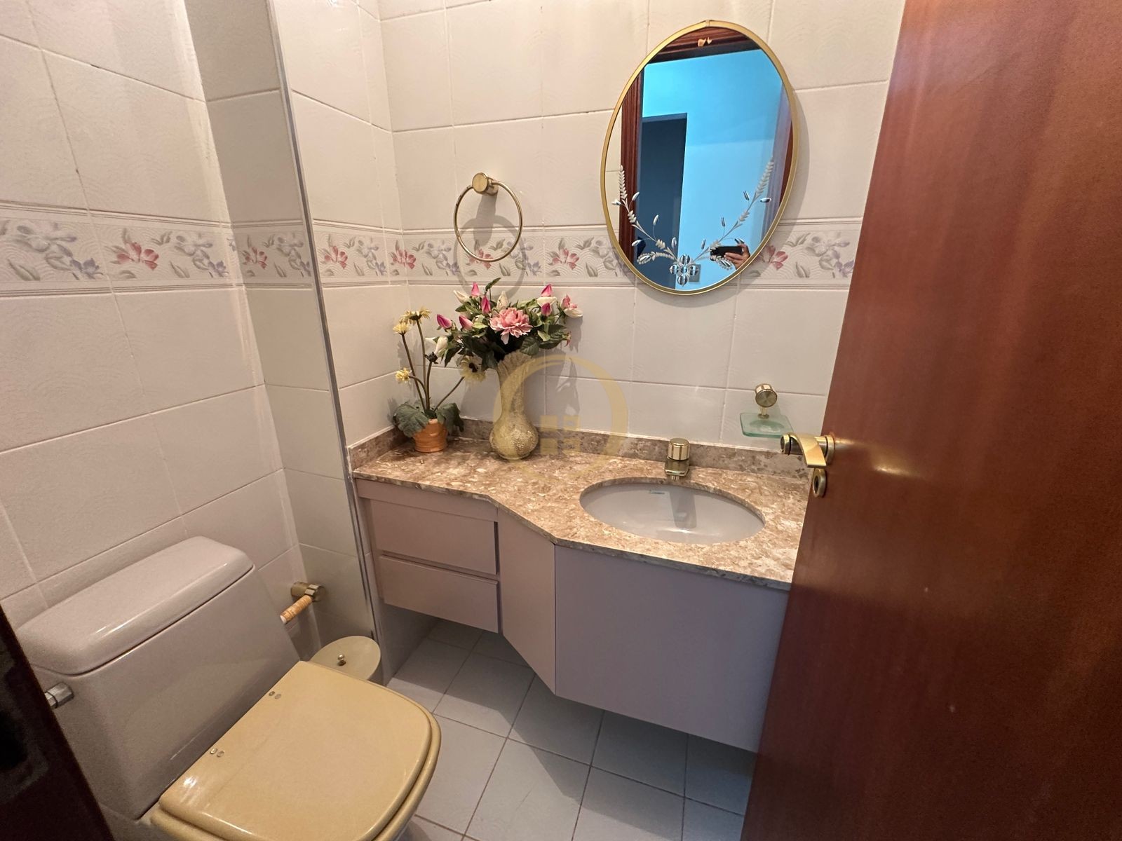 Apartamento na Praia da Enseada, Guarujá - SP