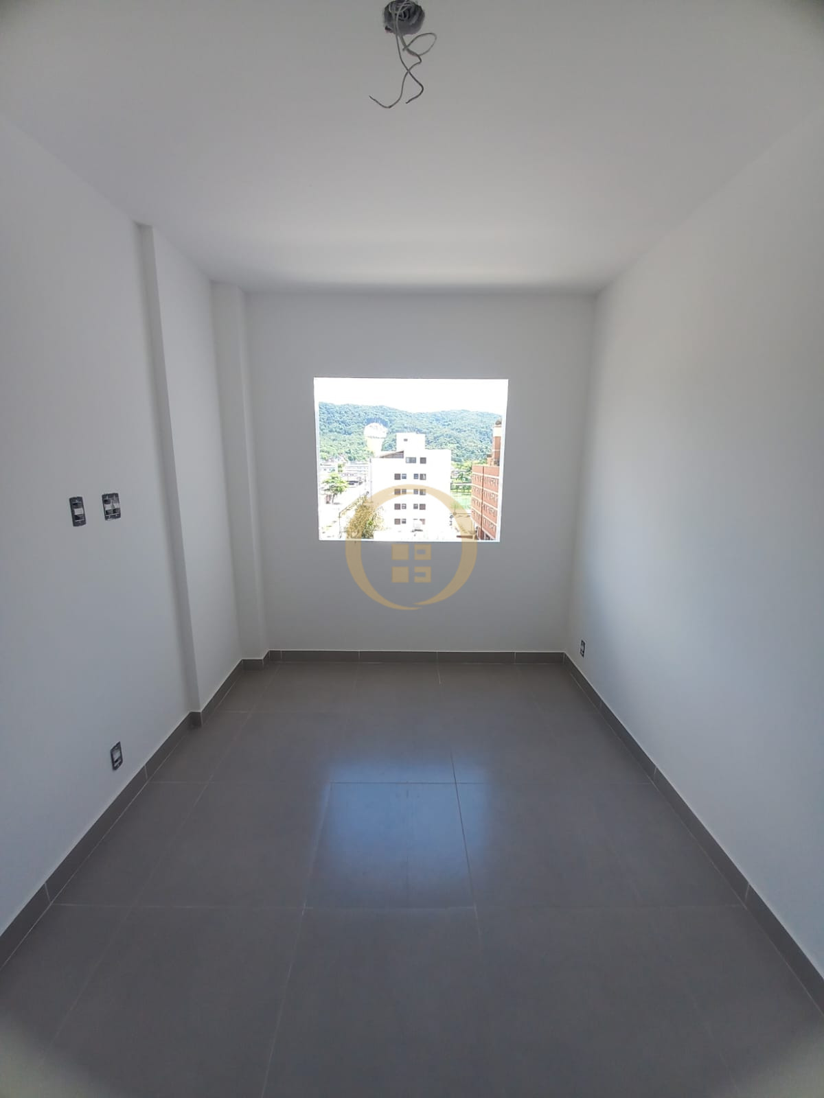 Apartamento na Praia da Enseada, Guarujá - SP