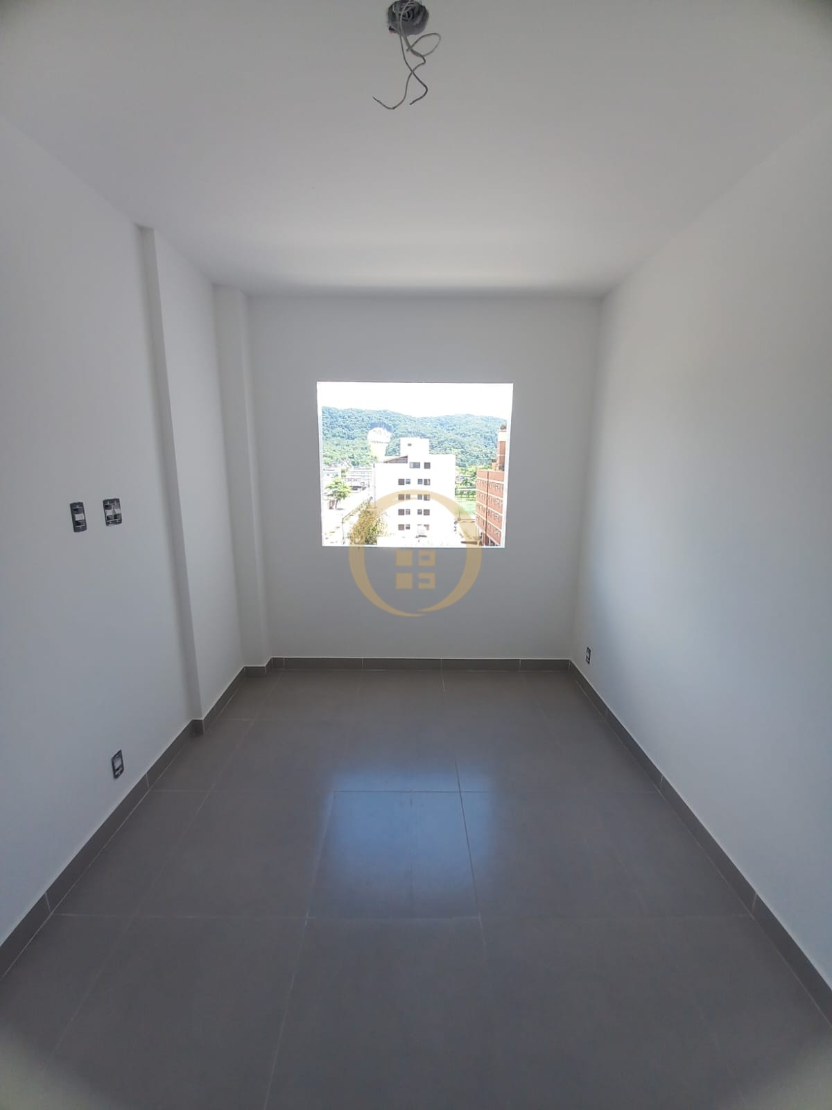 Apartamento na Praia da Enseada, Guarujá - SP