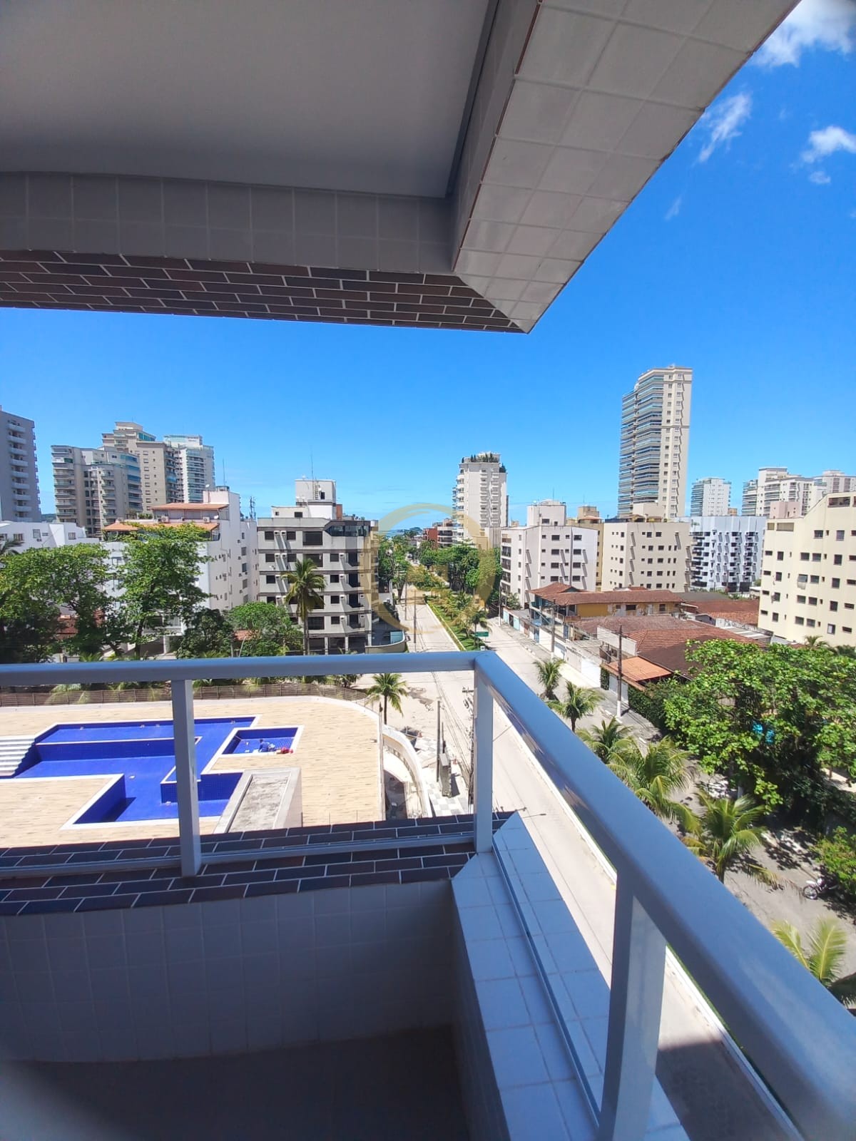 Apartamento na Praia da Enseada, Guarujá - SP