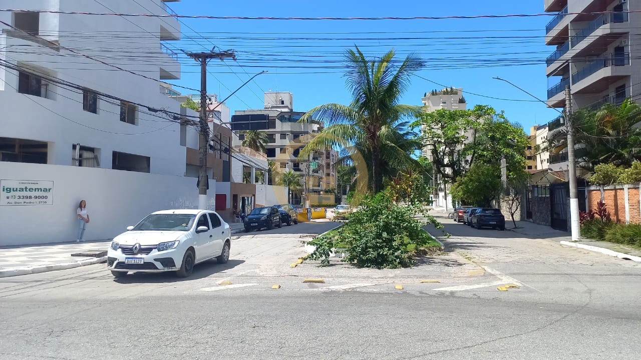 Apartamento na Praia da Enseada, Guarujá - SP