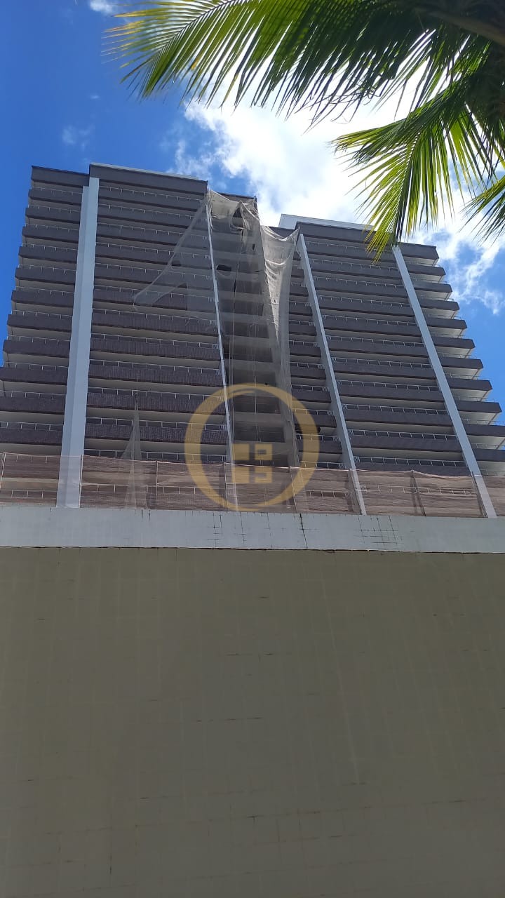 Apartamento na Praia da Enseada, Guarujá - SP