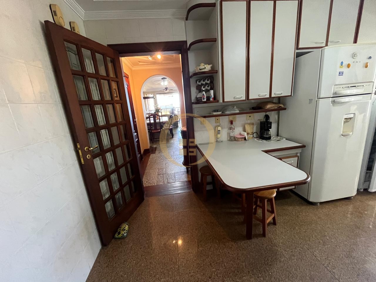Apartamento na Praia da Enseada, Guarujá - SP