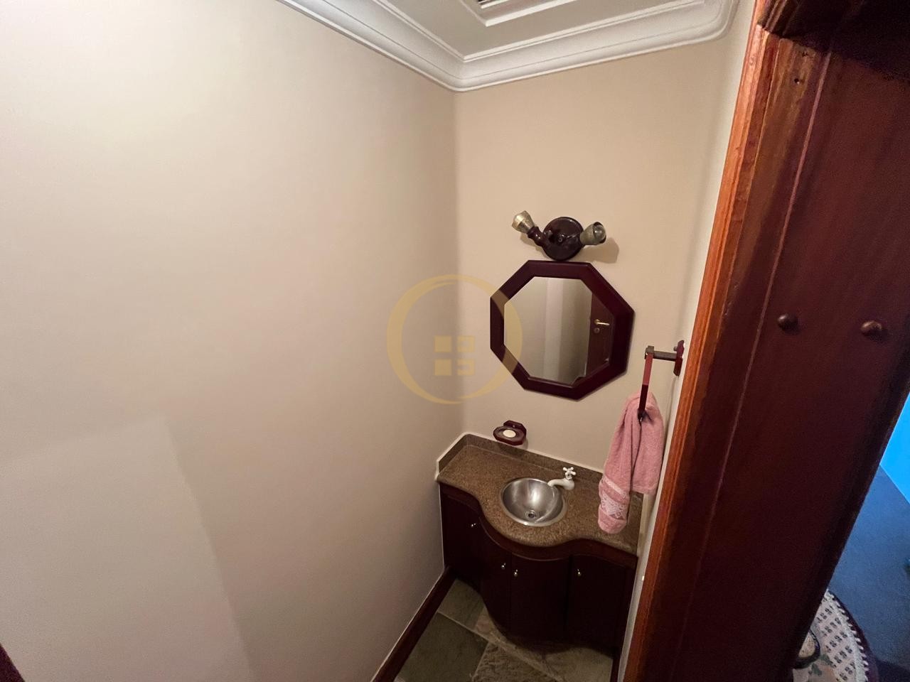 Apartamento na Praia da Enseada, Guarujá - SP