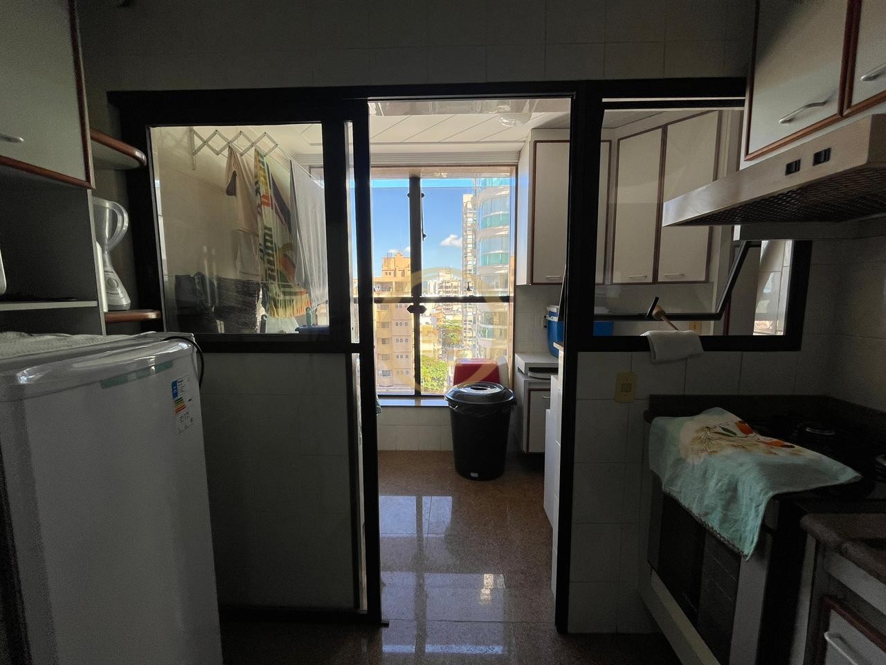 Apartamento na Praia da Enseada, Guarujá - SP