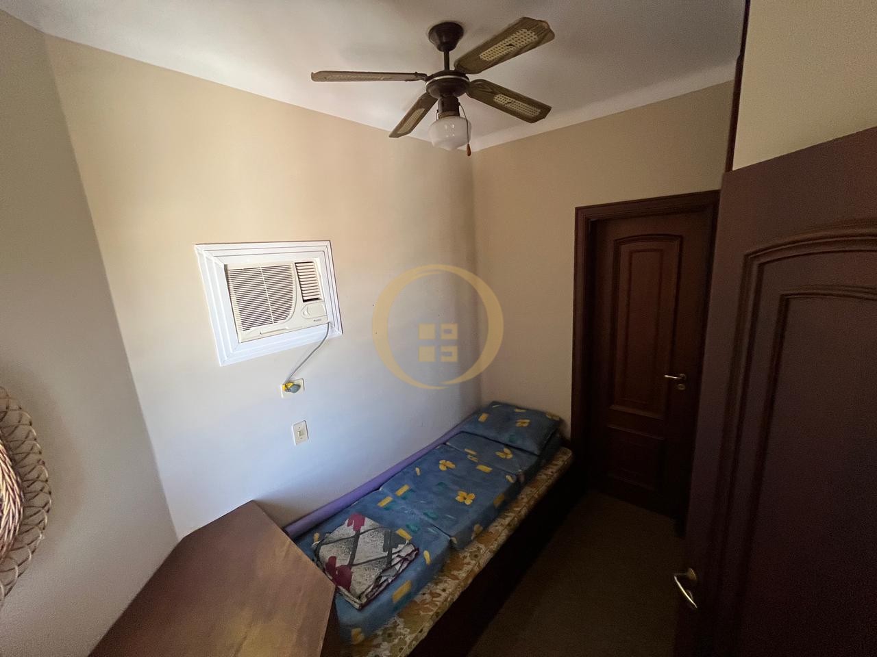Apartamento na Praia da Enseada, Guarujá - SP