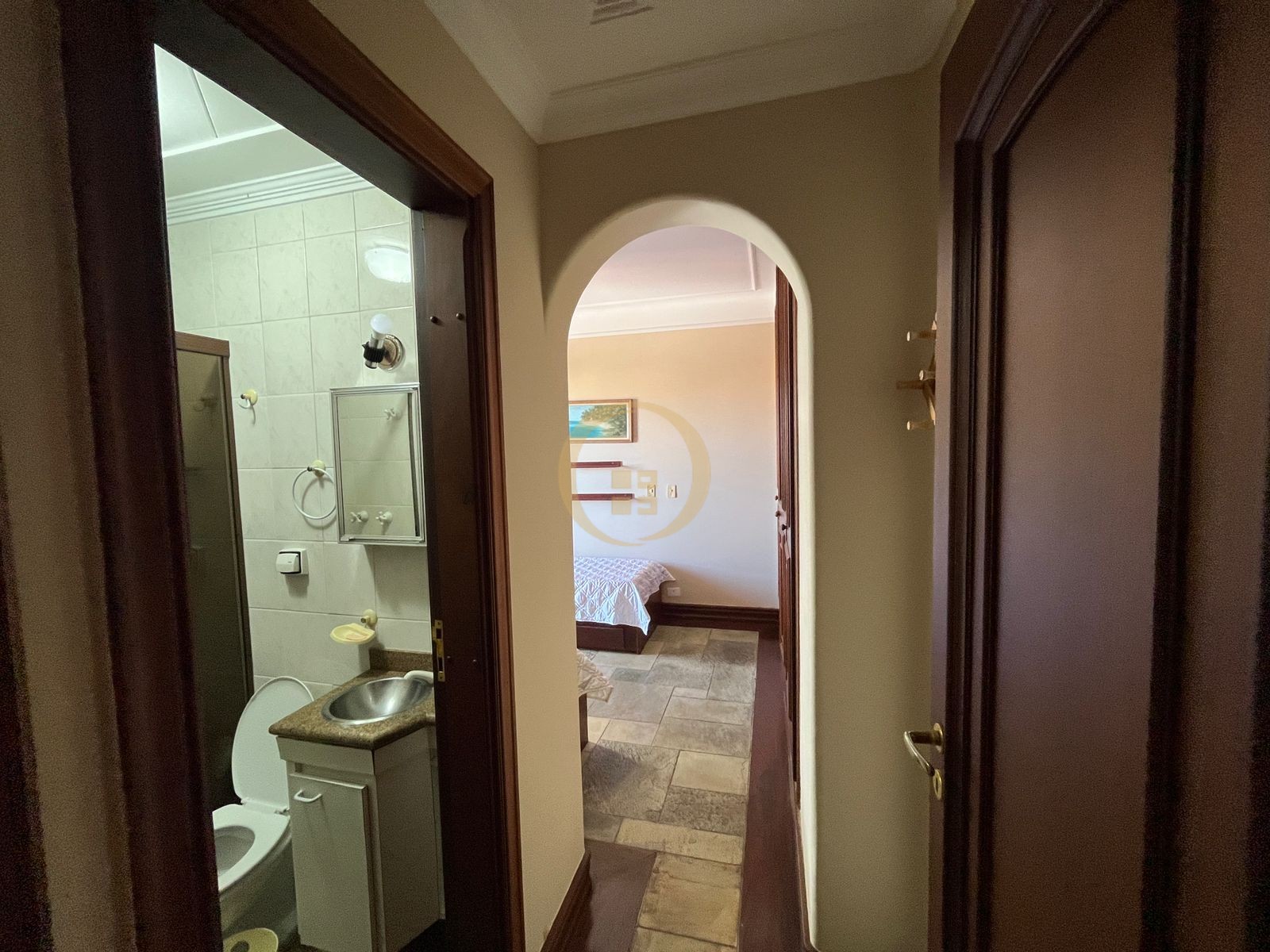 Apartamento na Praia da Enseada, Guarujá - SP