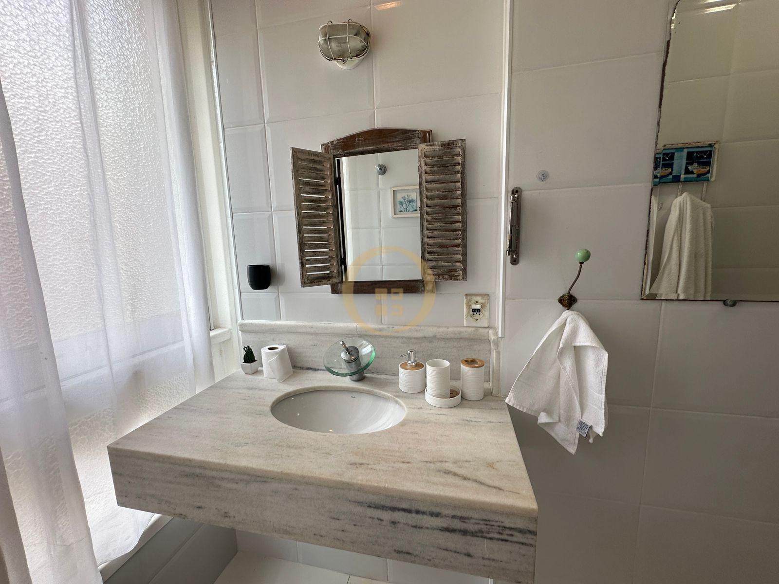 Apartamento-3-dormitorios-Pitangueiras