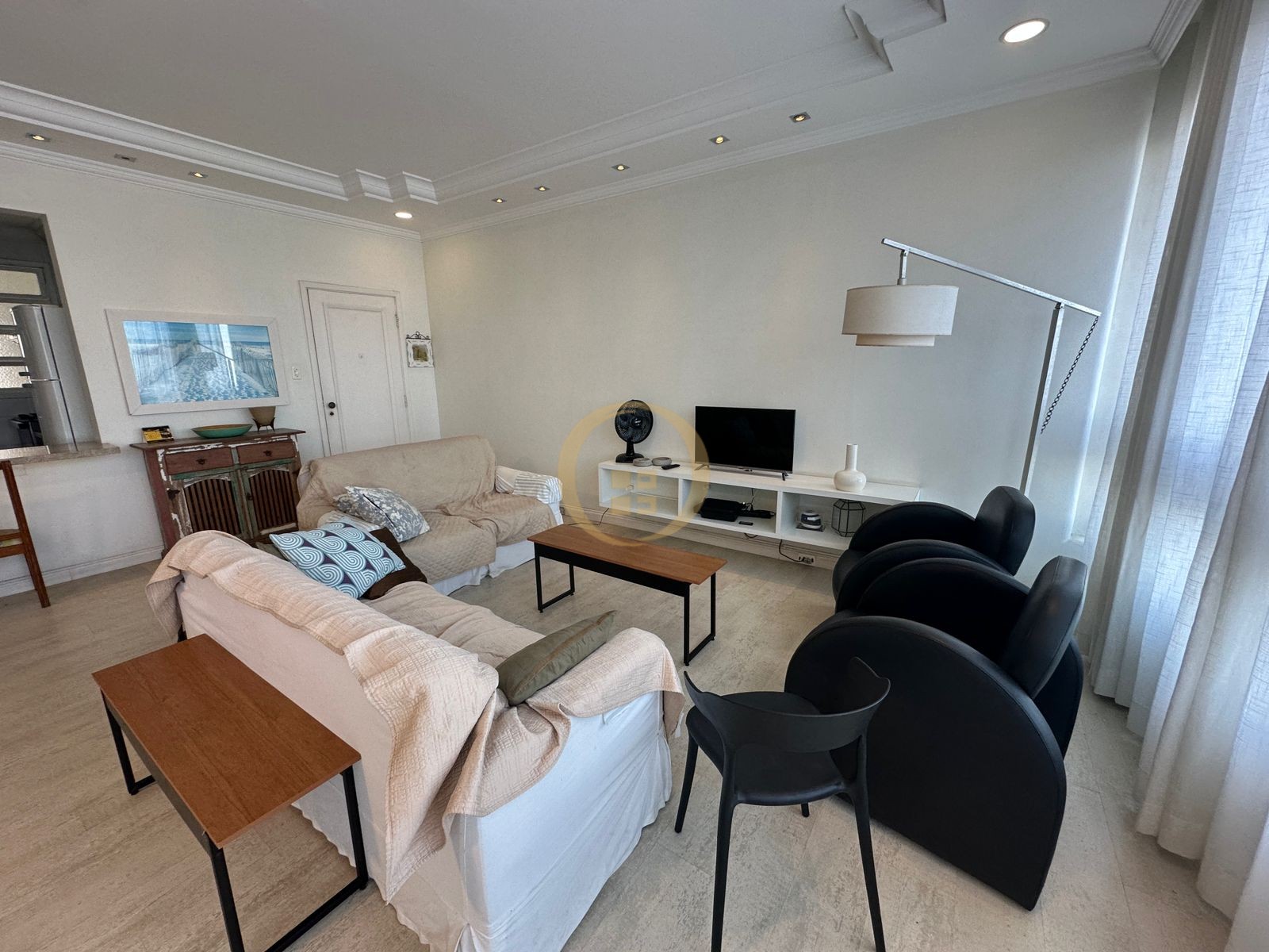 Apartamento-3-dormitorios-Pitangueiras