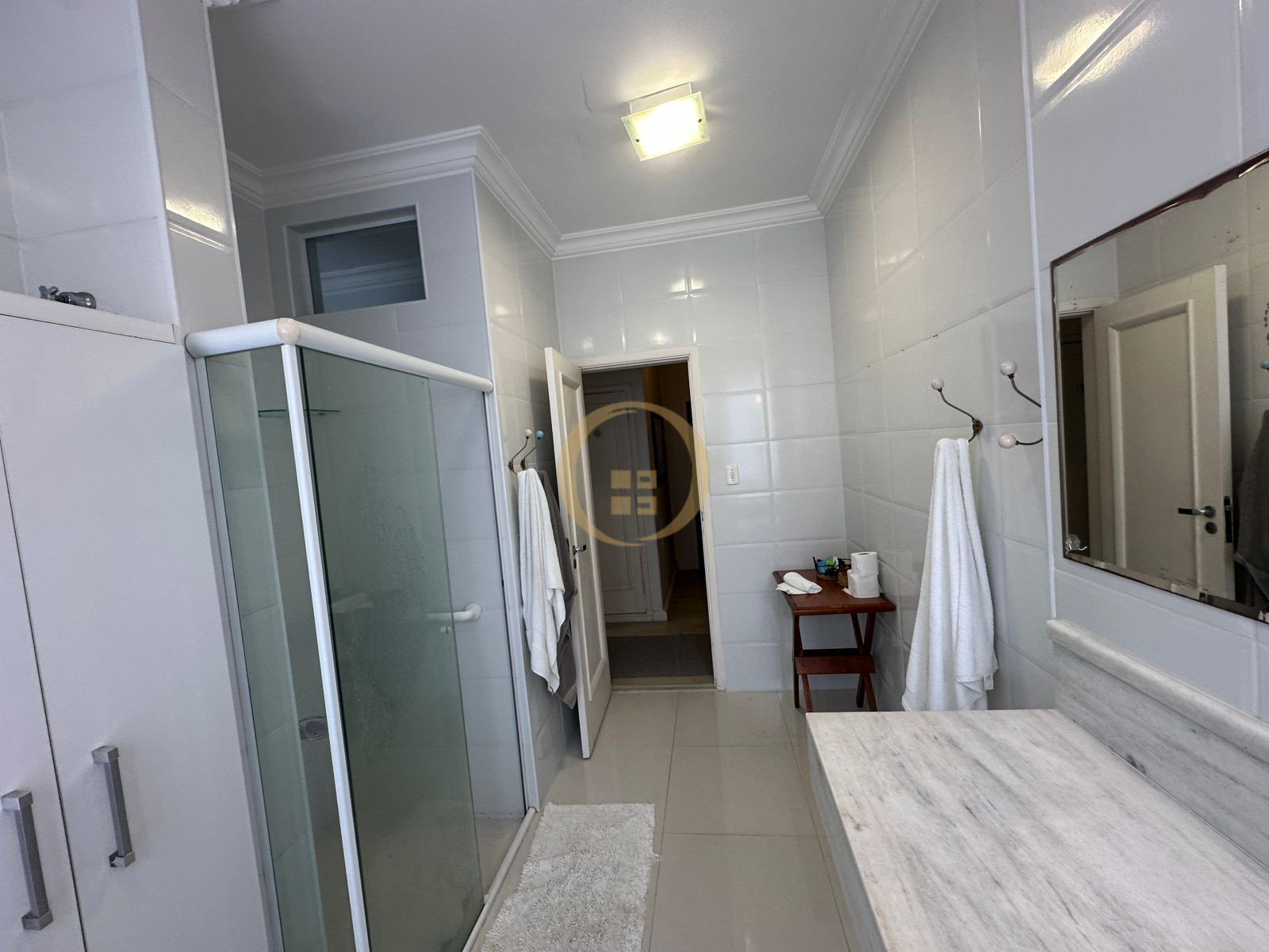 Apartamento Frente ao Mar nas Pitangueiras, Guarujá - SP