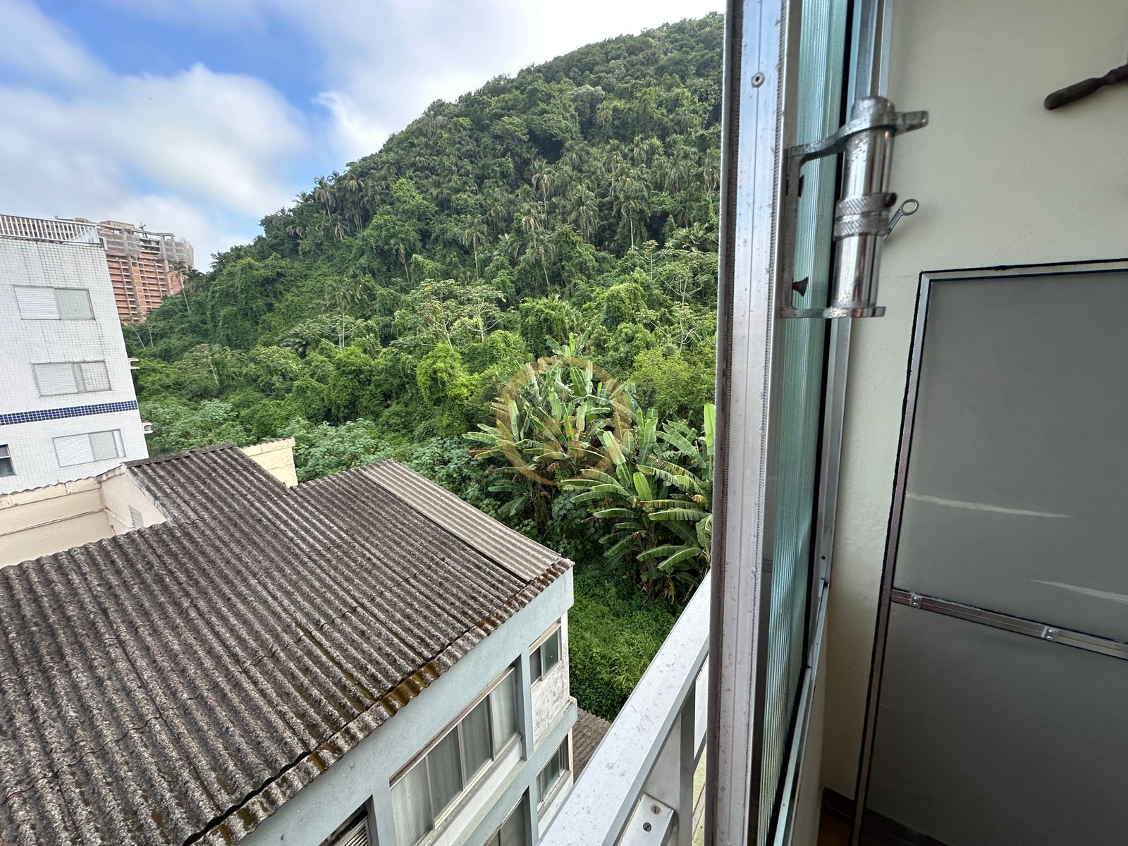 Apartamento na Praia da Enseada, Guarujá - SP