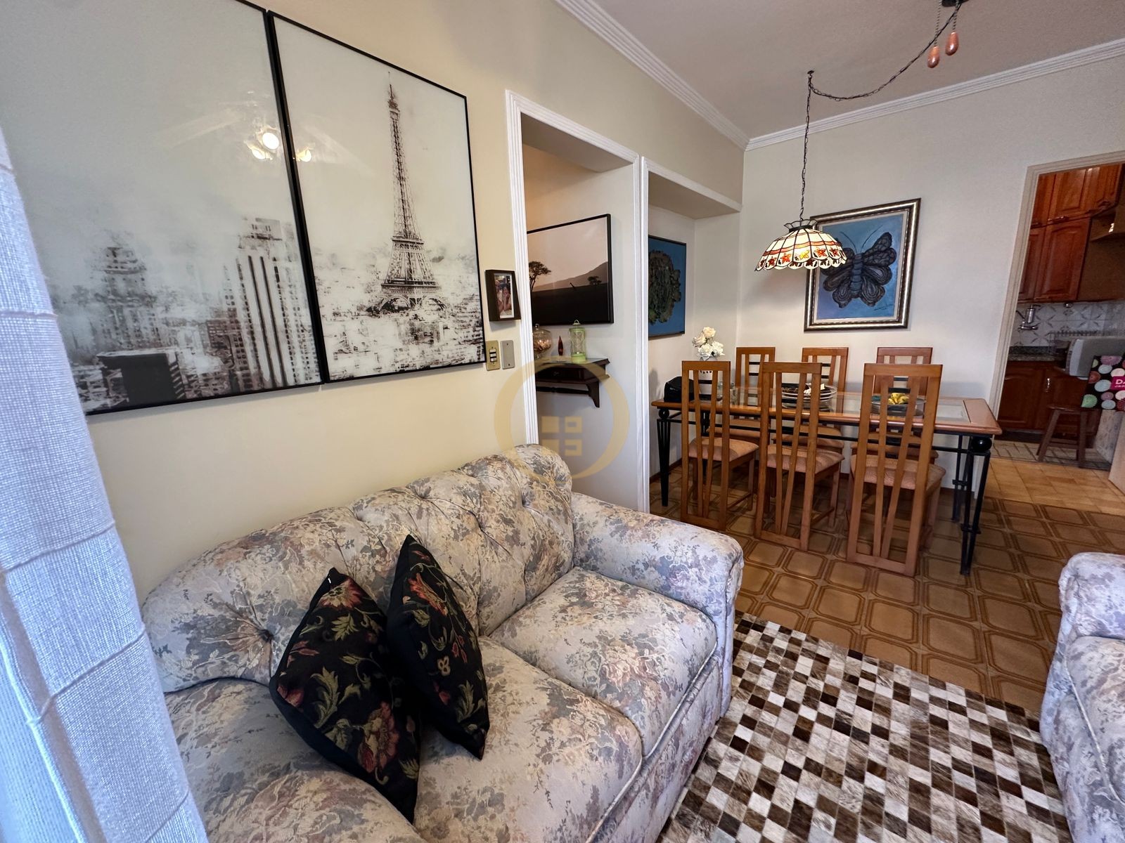 Apartamento na Praia da Enseada, Guarujá - SP