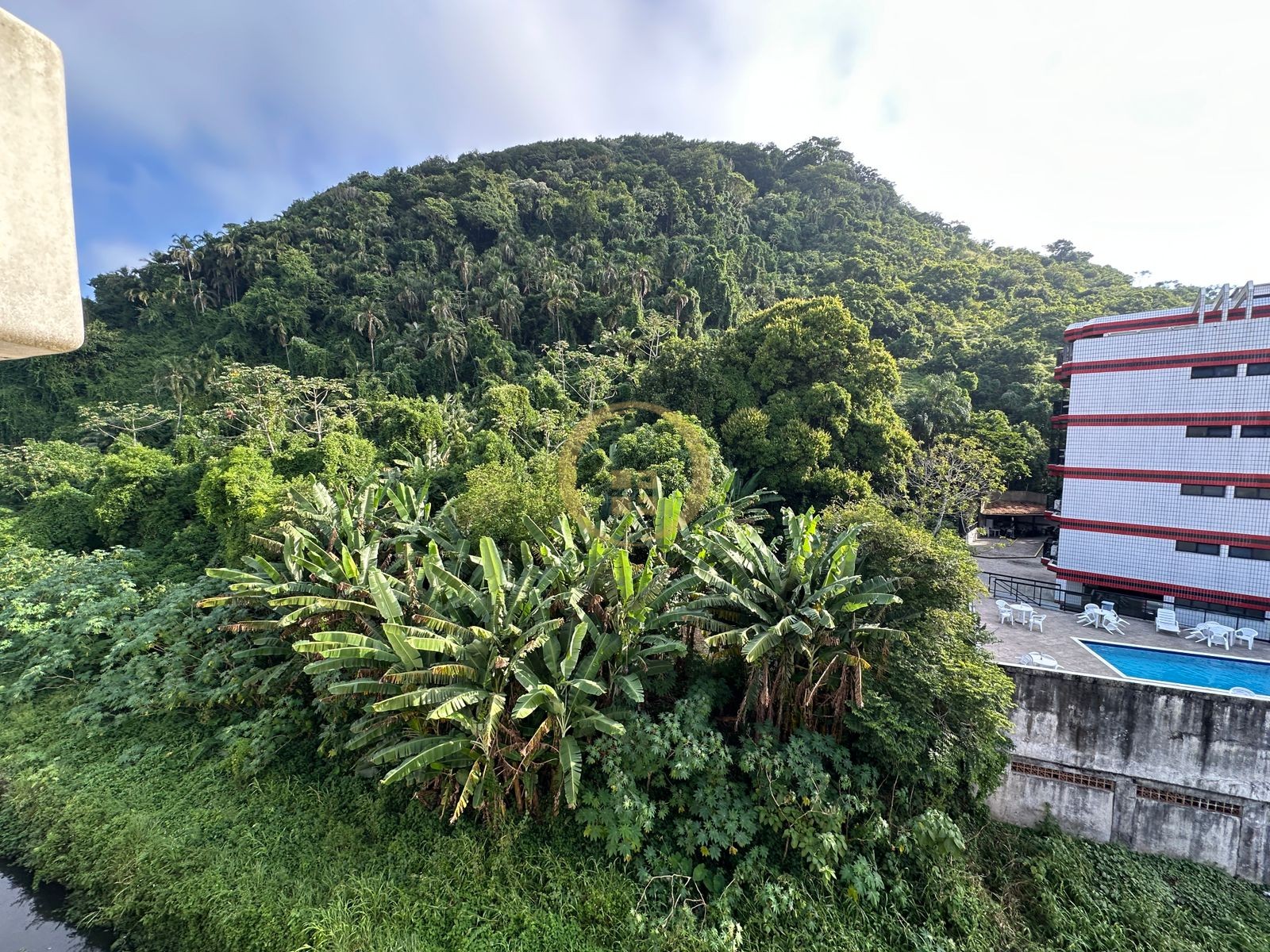 Apartamento na Praia da Enseada, Guarujá - SP