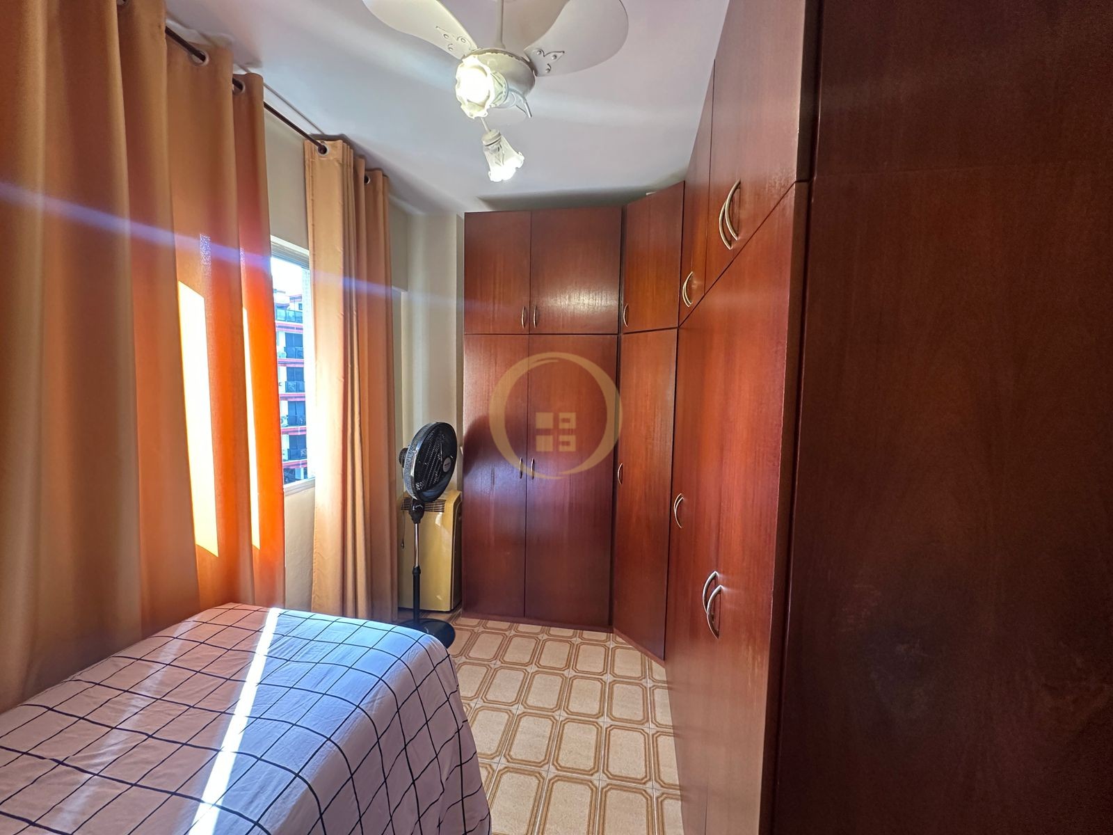 Apartamento na Praia da Enseada, Guarujá - SP