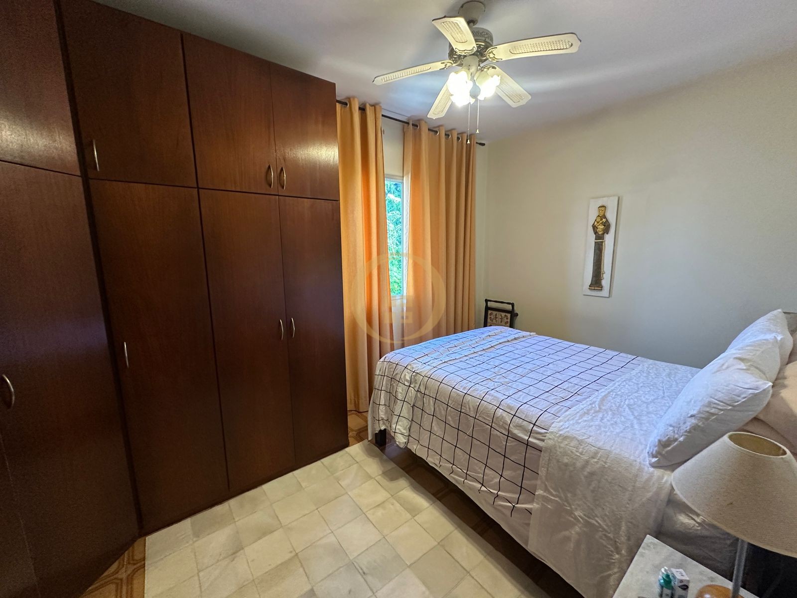 Apartamento na Praia da Enseada, Guarujá - SP