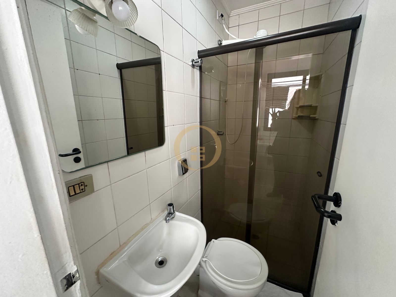 Apartamento na Praia da Enseada, Guarujá - SP