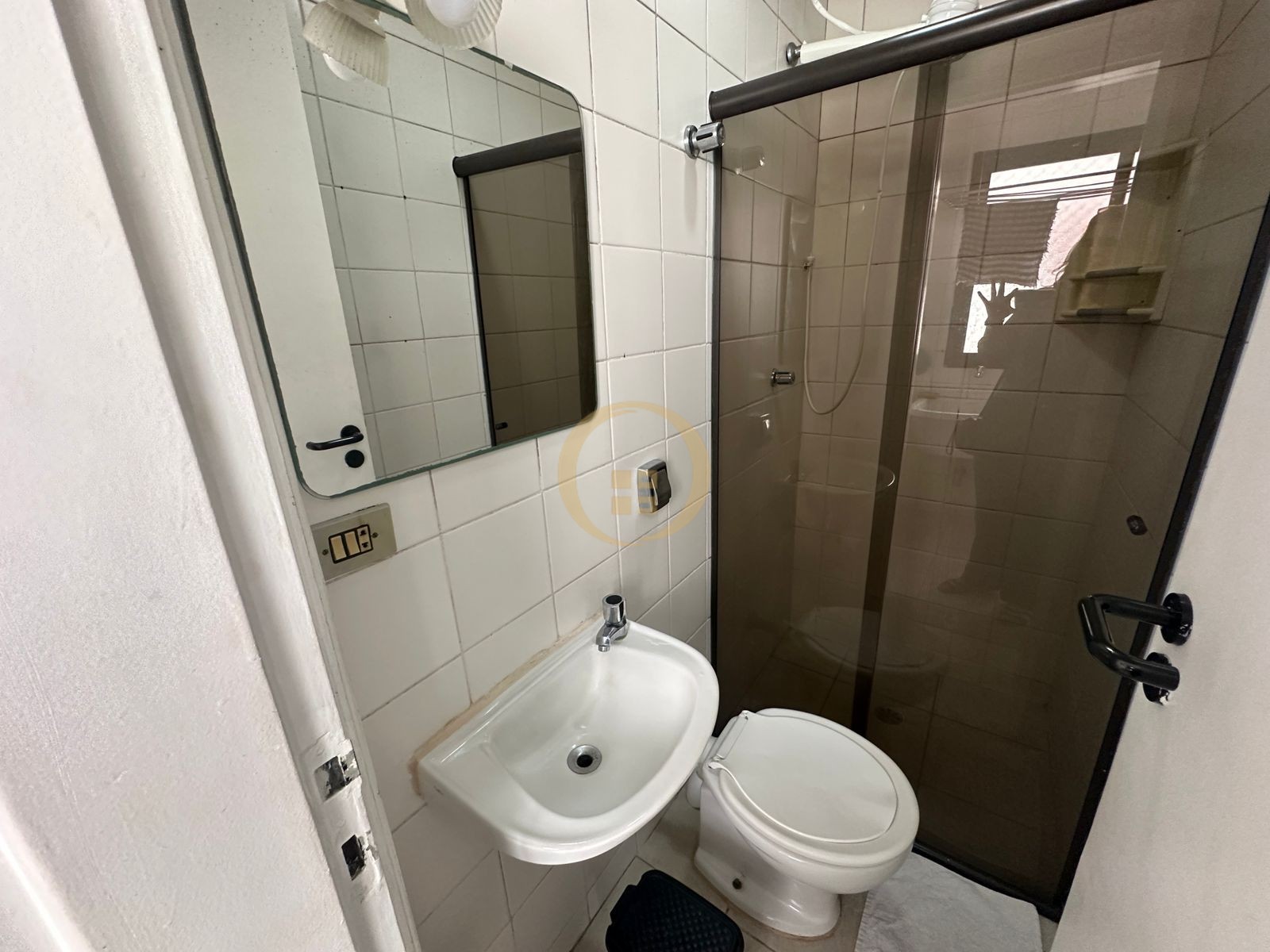 Apartamento na Praia da Enseada, Guarujá - SP
