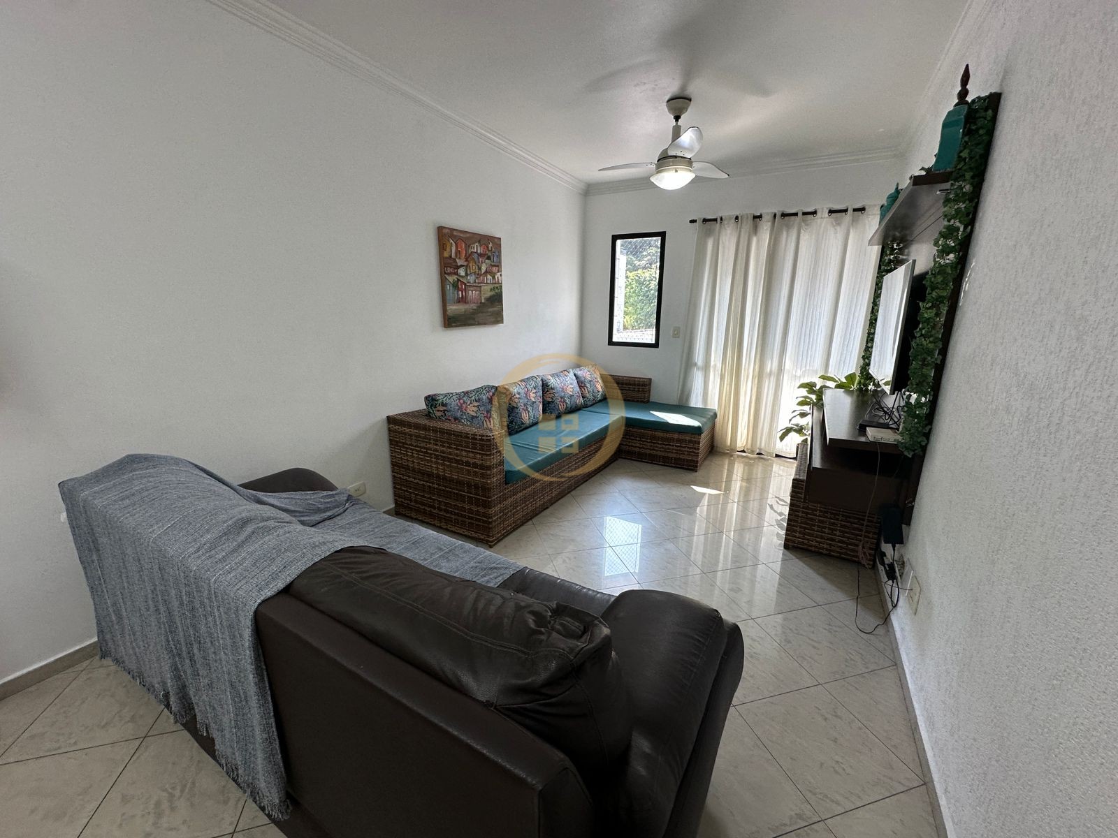 Apartamento na Praia da Enseada, Guarujá - SP