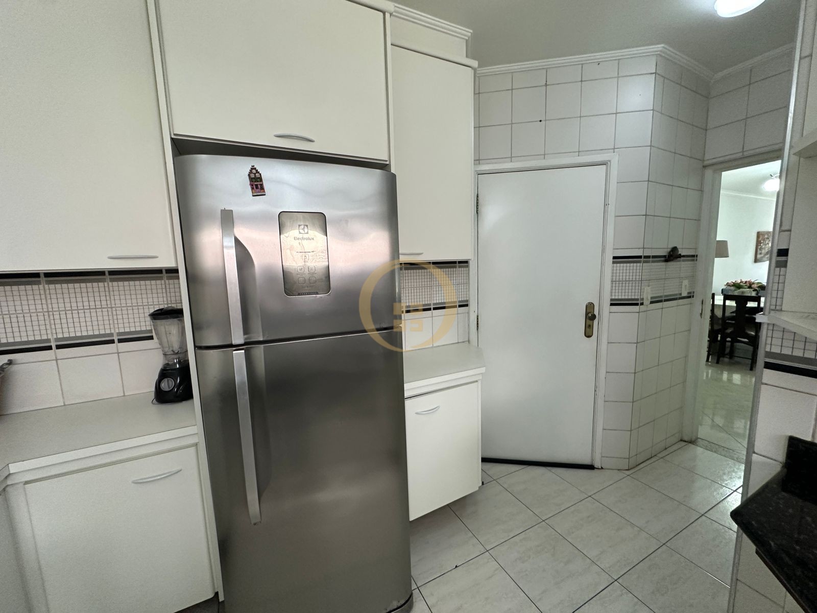 Apartamento na Praia da Enseada, Guarujá - SP
