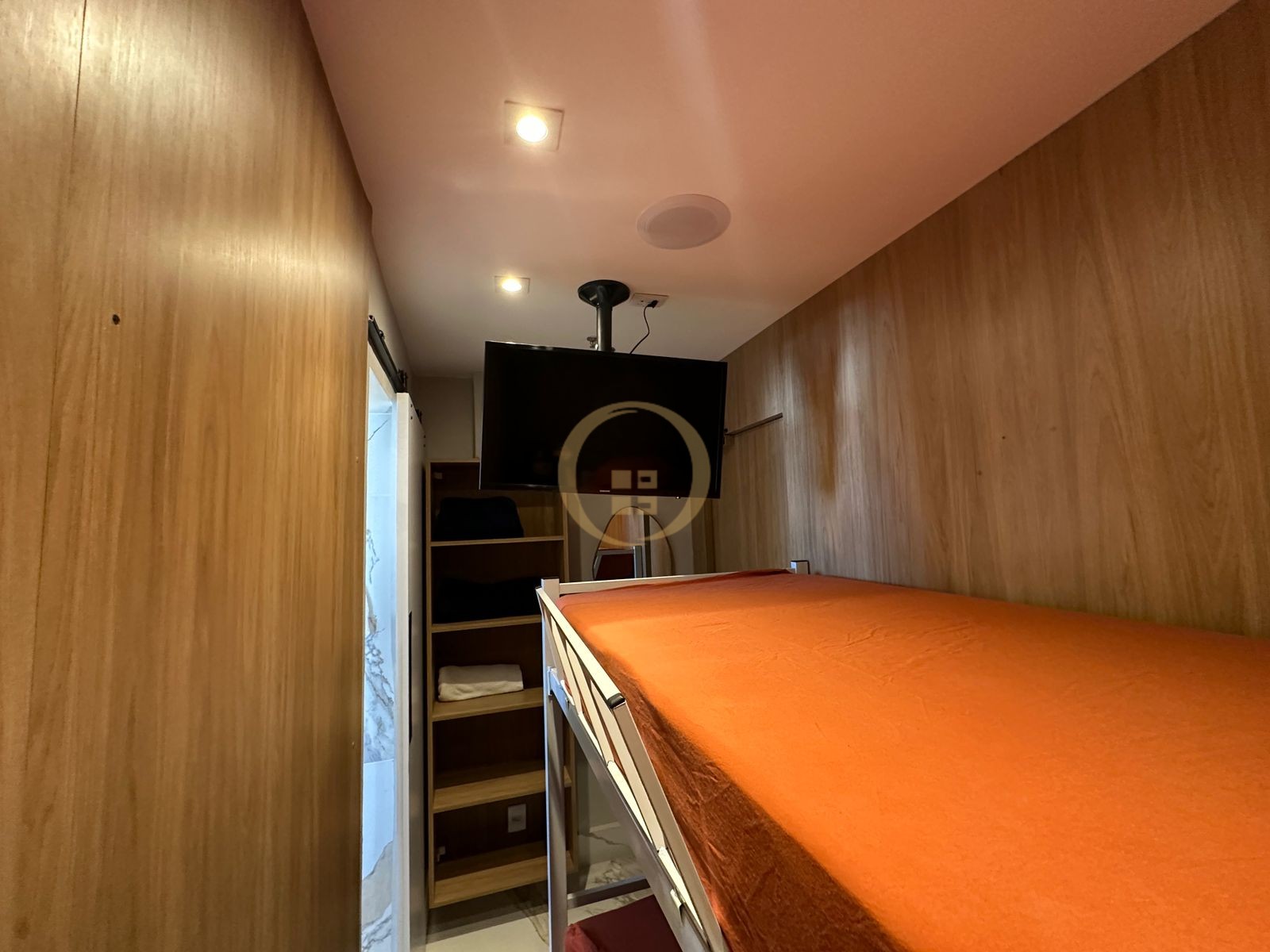 Apartamento na Praia da Enseada, Guarujá - SP