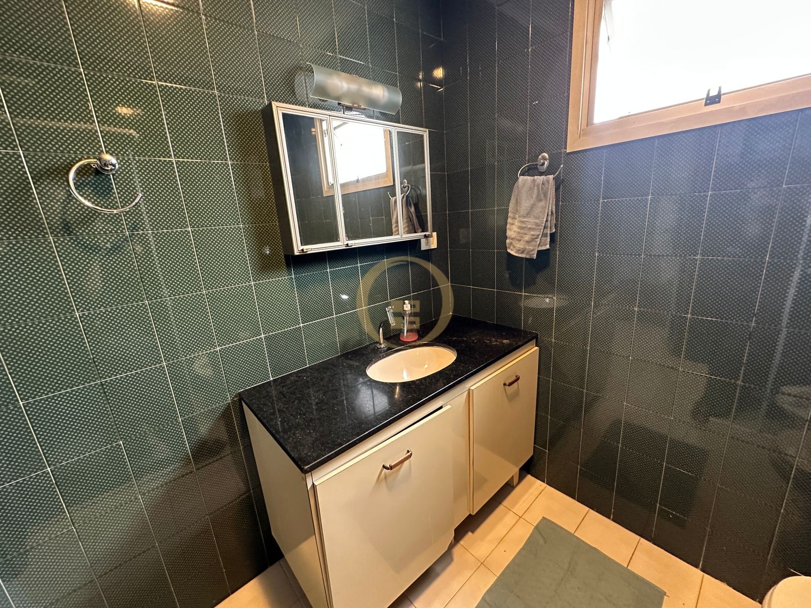 Apartamento na Praia das Astúrias, Guarujá - SP