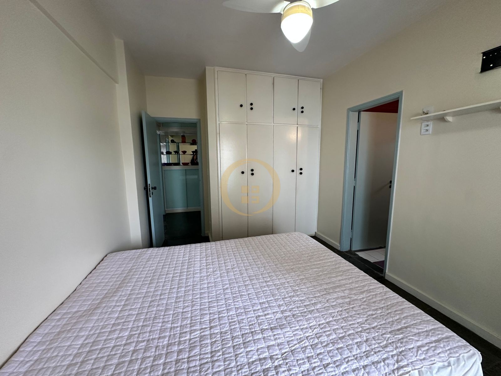 Apartamento na Praia das Astúrias, Guarujá - SP