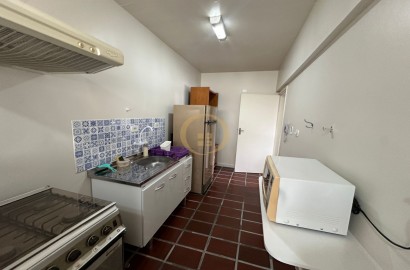 Apartamento na Praia da Enseada, Guarujá - SP