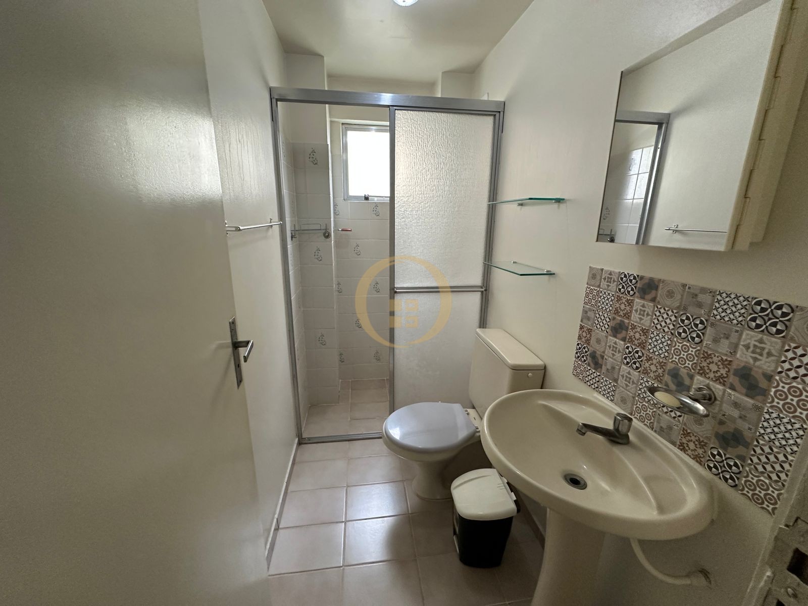 Apartamento na Praia da Enseada, Guarujá - SP