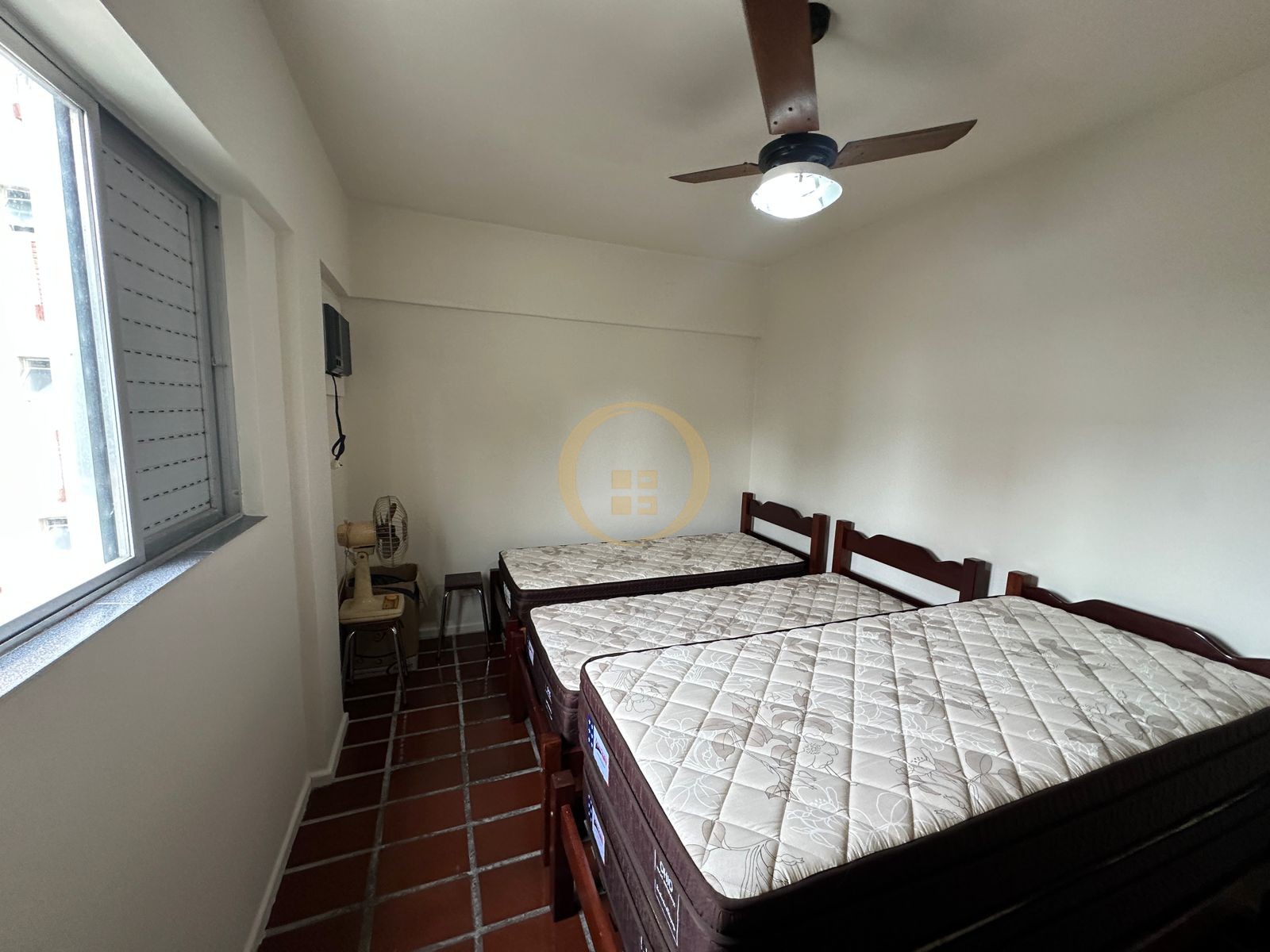 Apartamento na Praia da Enseada, Guarujá - SP