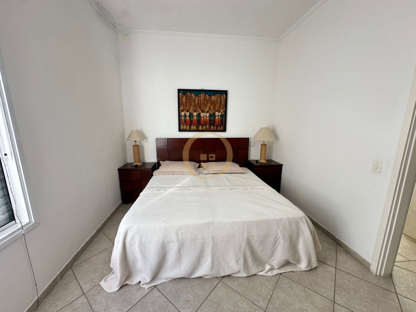 Apartamento Frente ao Mar nas Pitangueiras, Guarujá - SP