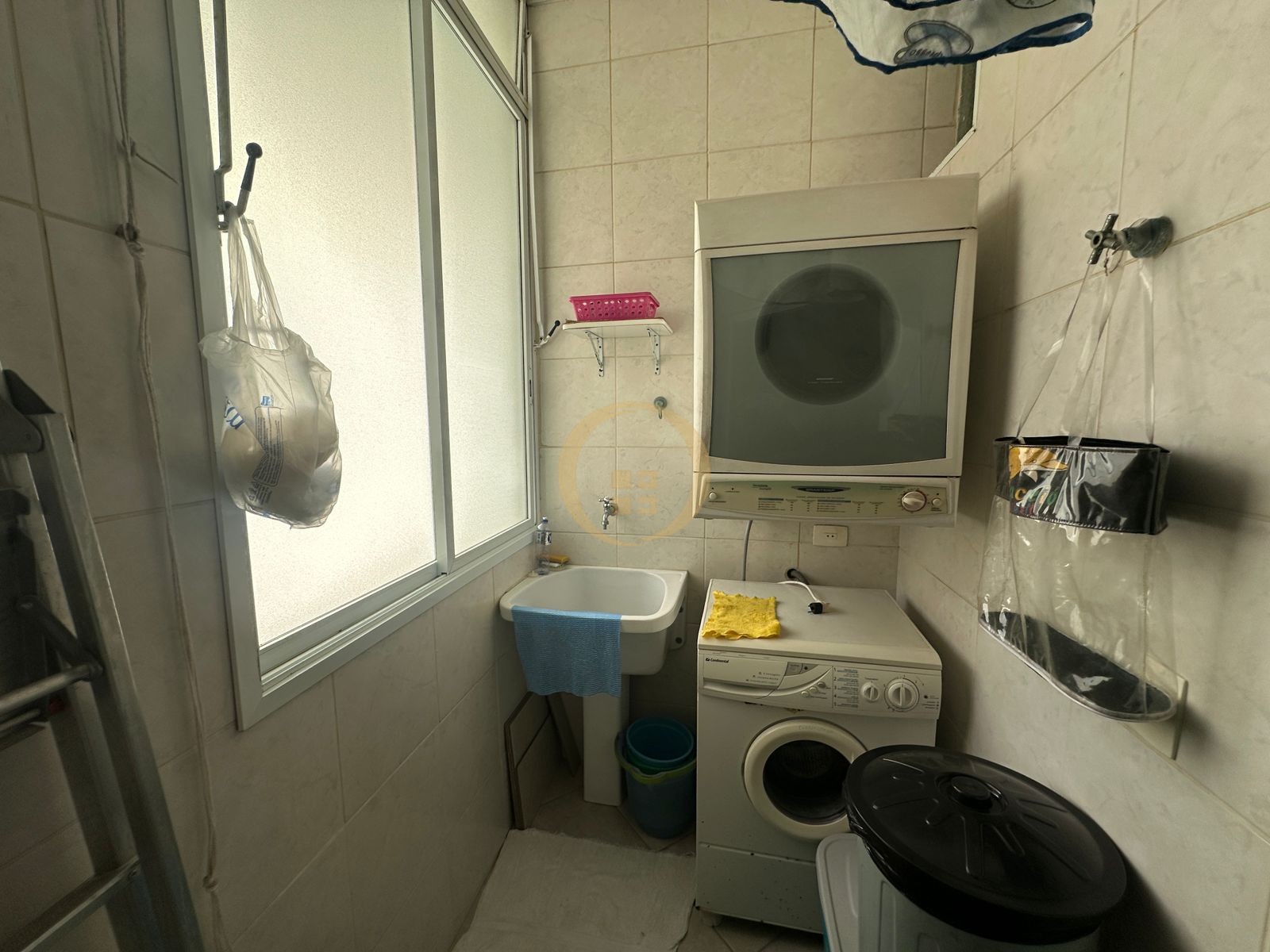 Apartamento Frente ao Mar nas Pitangueiras, Guarujá - SP