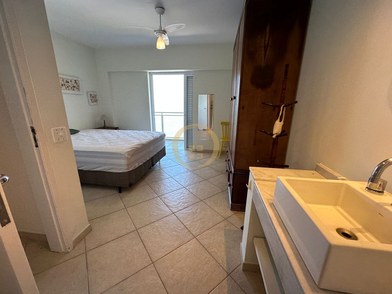 Apartamento Frente Mar, Praia das Astúrias, Guarujá - SP