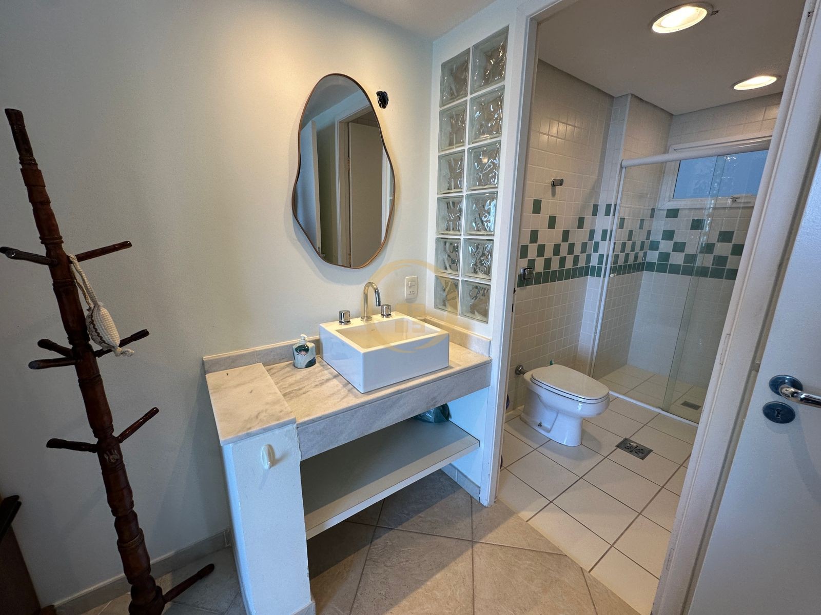 Apartamento Frente Mar,  Praia das Astúrias, Guarujá - SP