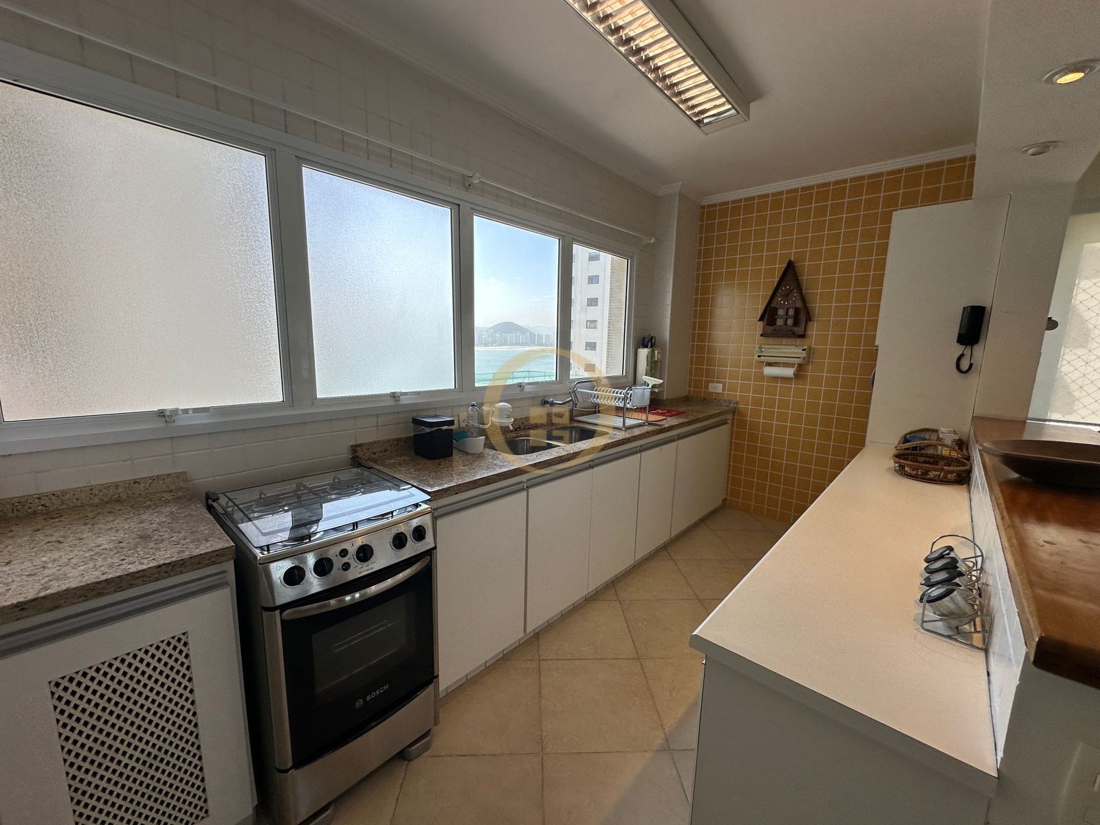 Apartamento Frente Mar,  Praia das Astúrias, Guarujá - SP