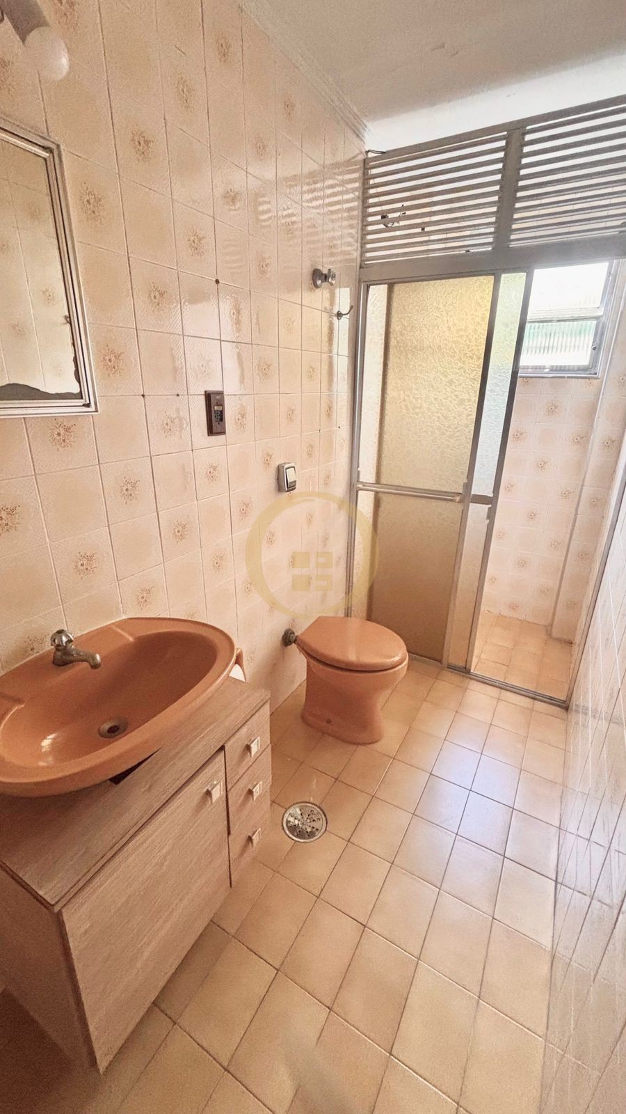 Apartamento na Praia da Enseada, Guarujá - SP