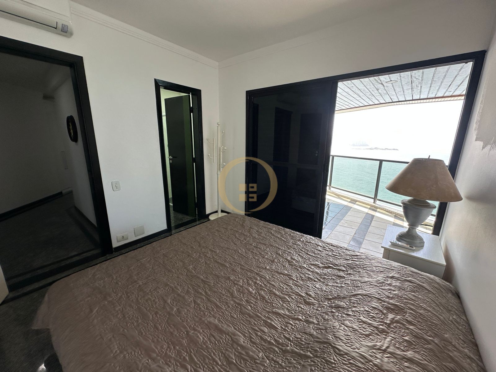 Apartamento Frente Mar, Praia das Astúrias , Guarujá - SP