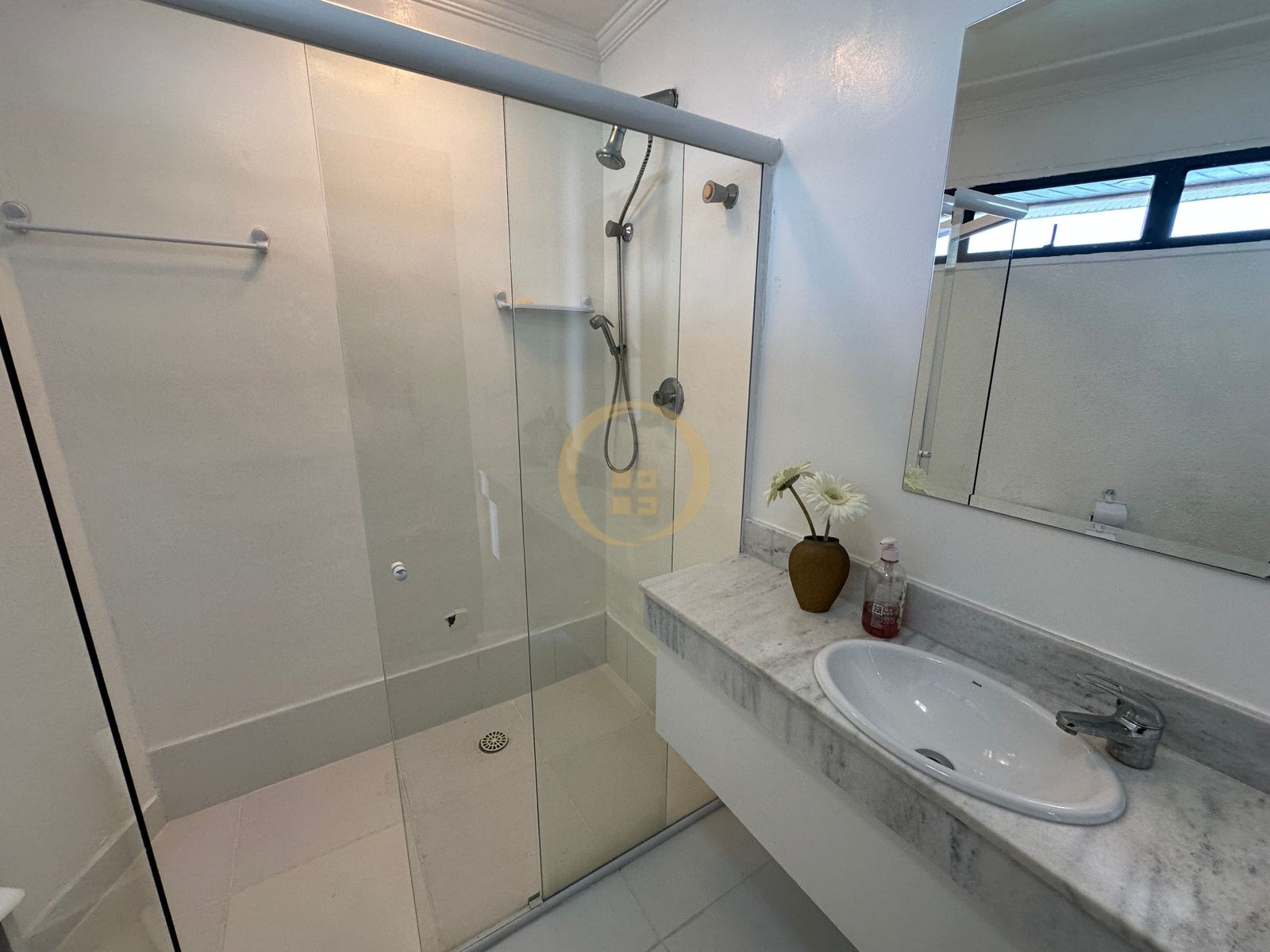 Apartamento Frente Mar, Praia das Astúrias , Guarujá - SP