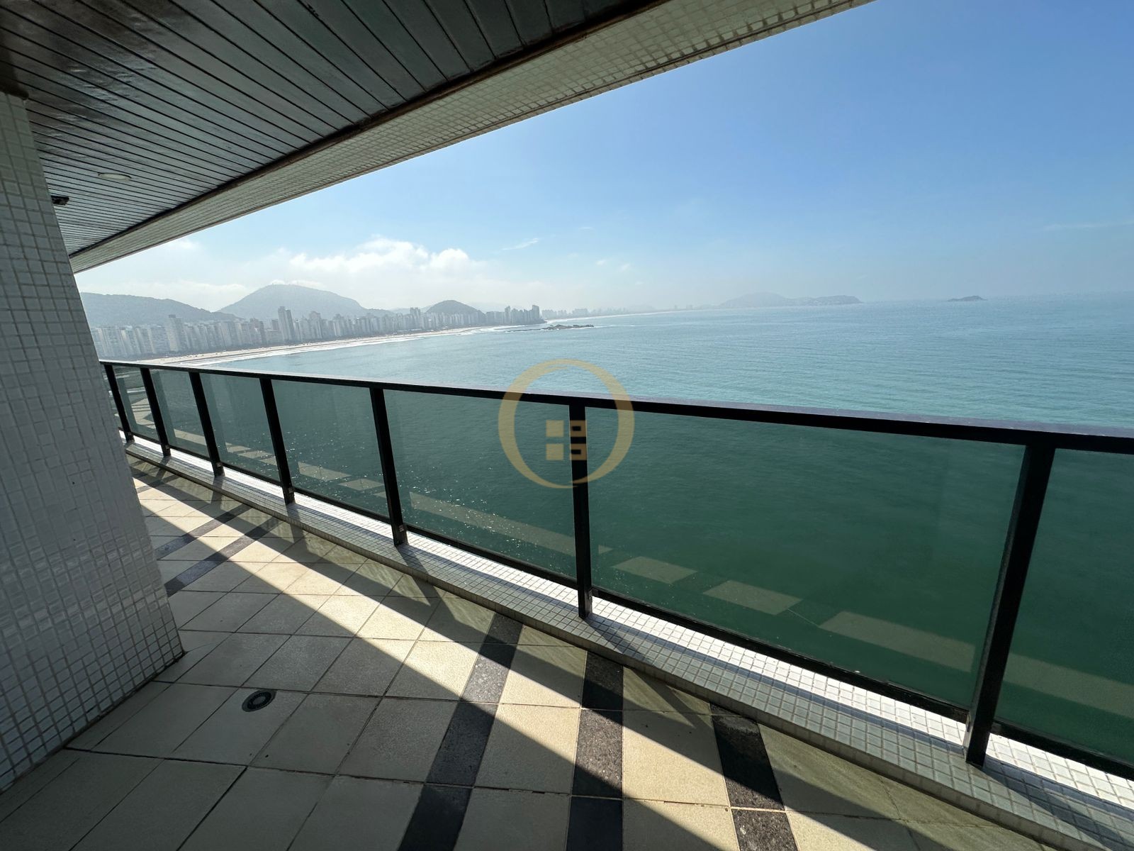 Apartamento Frente Mar, Praia das Astúrias , Guarujá - SP