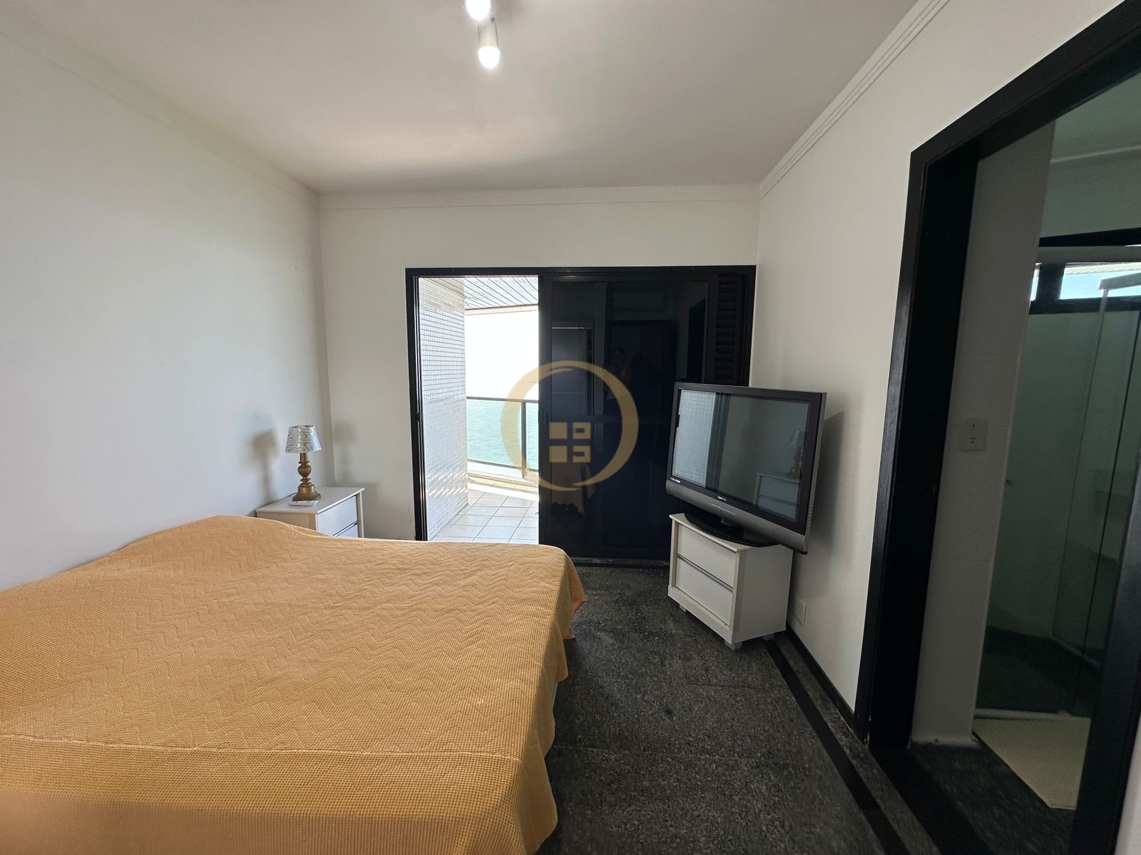 Apartamento Frente Mar, Praia das Astúrias , Guarujá - SP